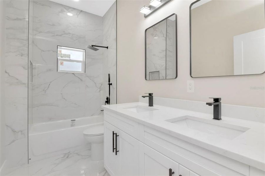 Furnished interior view inside a new home in , Gulfport (Image 7).