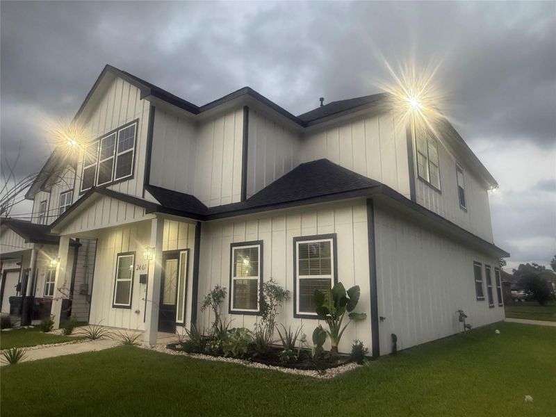 Image 10 of a home in . Image 10 of a home in .