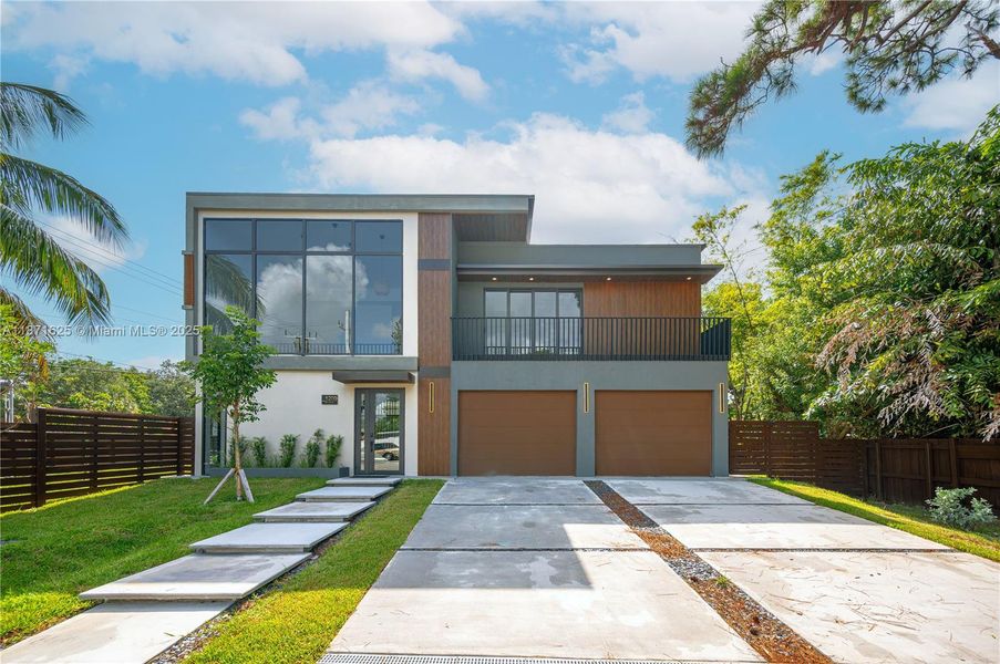 Front exterior of a new home in , Fort Lauderdale, FL, highlighting curb appeal (Image 20).