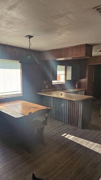 Community amenities in , Blossom (Image 11). Community amenities in , Blossom (Image 11).