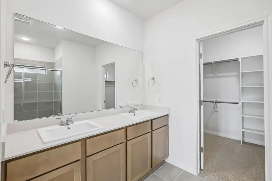 Furnished interior view inside a new home in Trinity Ranch, Elgin (Image 12).