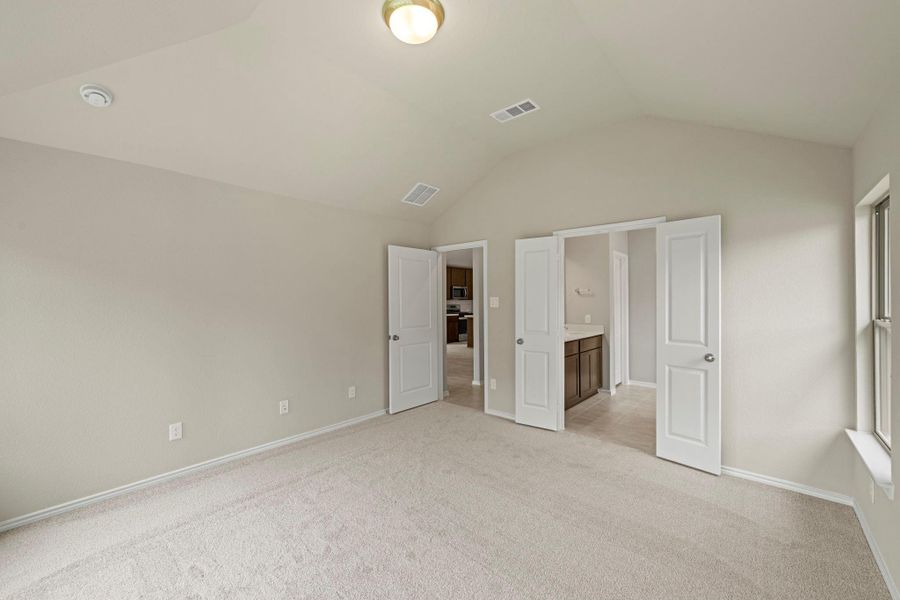 Spacious, unfurnished interior of a new home in Two Step Farm, Montgomery (Image 23). Spacious, unfurnished interior of a new home in Two Step Farm, Montgomery (Image 23).