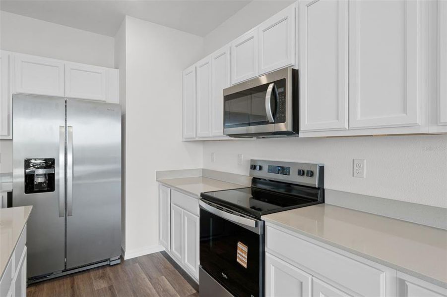 Furnished interior view inside a new home in , Davenport (Image 10). Furnished interior view inside a new home in , Davenport (Image 10).