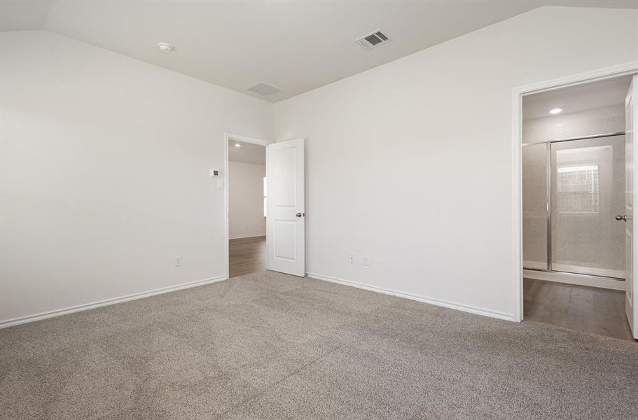 Spacious, unfurnished interior of a new home in , Royse City (Image 21). Spacious, unfurnished interior of a new home in , Royse City (Image 21).