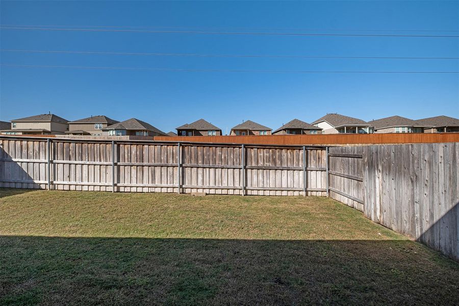 Exterior details and patio area of a home in Sunfield, Buda (Image 3).