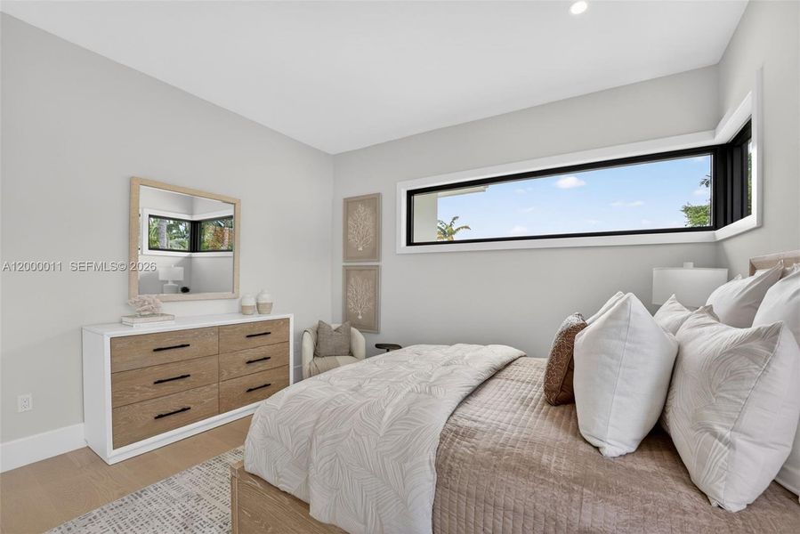 Furnished interior view inside a new home in , Fort Lauderdale (Image 15).