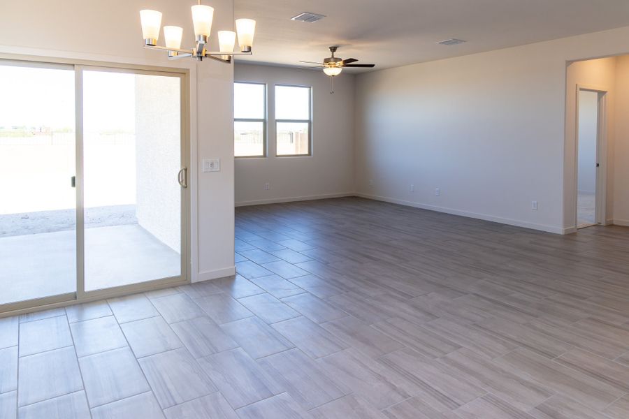 Spacious, unfurnished interior of a new home in Rancho Santa Rosa, Maricopa (Image 13). Spacious, unfurnished interior of a new home in Rancho Santa Rosa, Maricopa (Image 13).