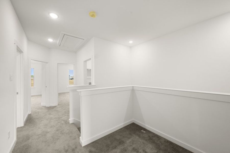 Spacious, unfurnished interior of a new home in Karis, Crowley (Image 20).
