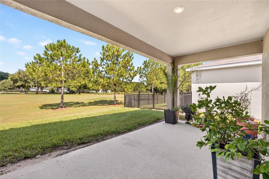 Exterior details and patio area of a home in , Ocala (Image 30). Exterior details and patio area of a home in , Ocala (Image 30).