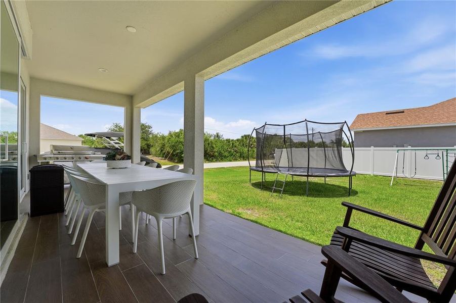 Exterior details and patio area of a home in , Port Charlotte (Image 22). Exterior details and patio area of a home in , Port Charlotte (Image 22).