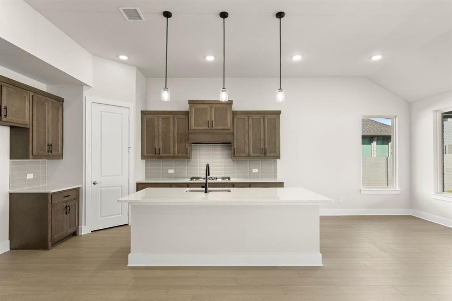 09. 2704 Andesite - Kitchen 09. 2704 Andesite - Kitchen