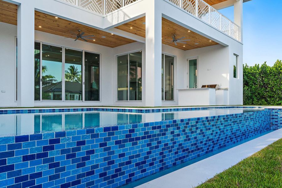 Spacious, unfurnished interior of a new home in , Tequesta (Image 65). Spacious, unfurnished interior of a new home in , Tequesta (Image 65).