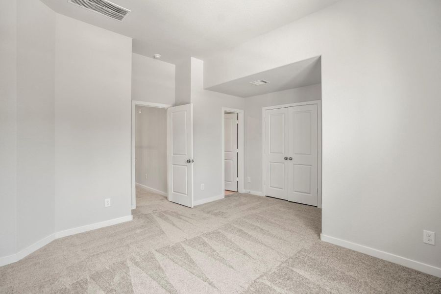 Spacious, unfurnished interior of a new home in Artavia 70′ Lots, Conroe (Image 26).