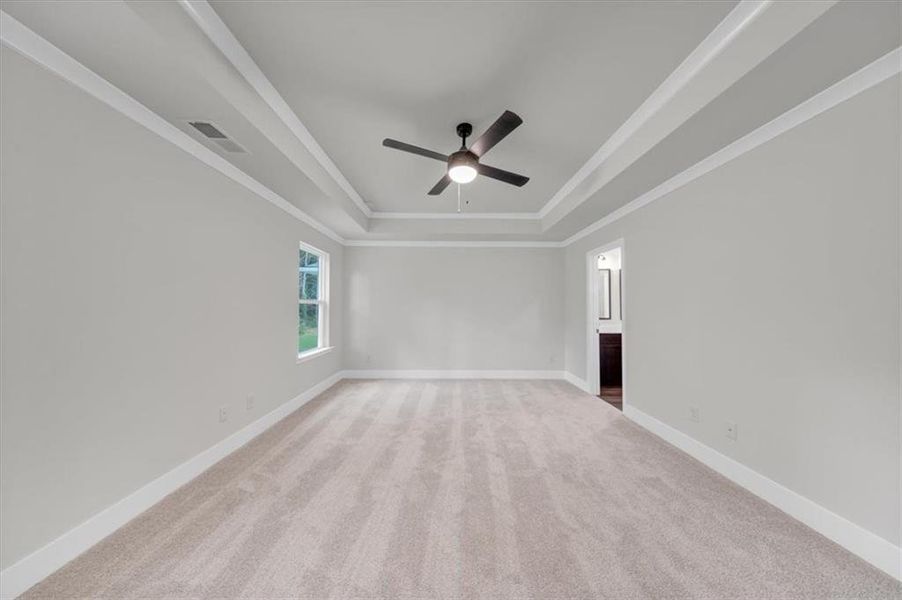 Spacious, unfurnished interior of a new home in Canterbury Villas, Carrollton (Image 28).