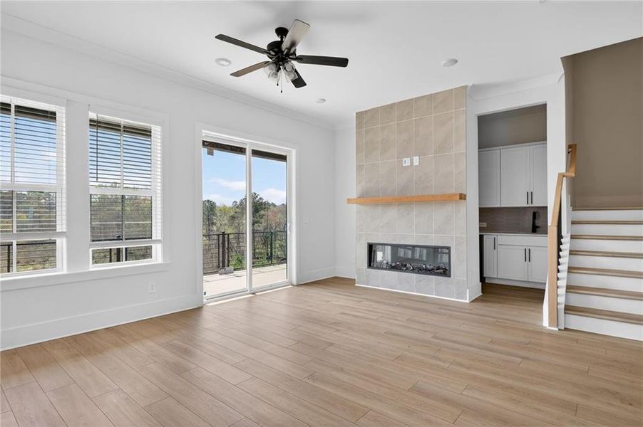 Spacious, unfurnished interior of a new home in , Suwanee (Image 23).