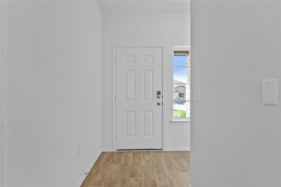 Spacious, unfurnished interior of a new home in Palomino, Manor (Image 23).