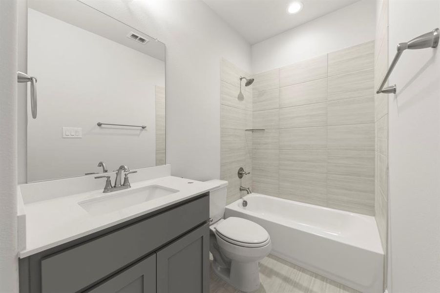 07. 1224 Redcoat - 2ND Bath