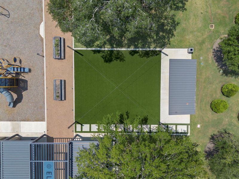 Image 37 of a home in Ellerden. Image 37 of a home in Ellerden.