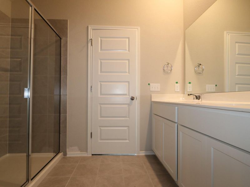 Furnished interior view inside a new home in Cascades at Onion Creek, Austin (Image 6). Furnished interior view inside a new home in Cascades at Onion Creek, Austin (Image 6).