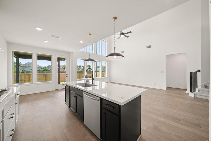 Furnished interior view inside a new home in Sienna Village of Anderson Springs 50', Missouri City (Image 5). Furnished interior view inside a new home in Sienna Village of Anderson Springs 50', Missouri City (Image 5).