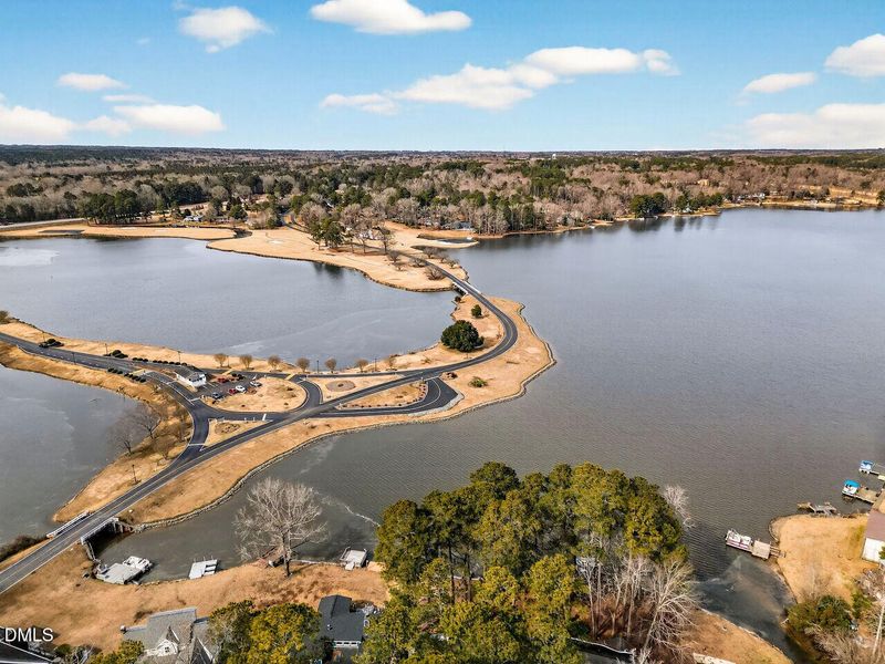 051-1280x960-carolina-trace-gated-commun