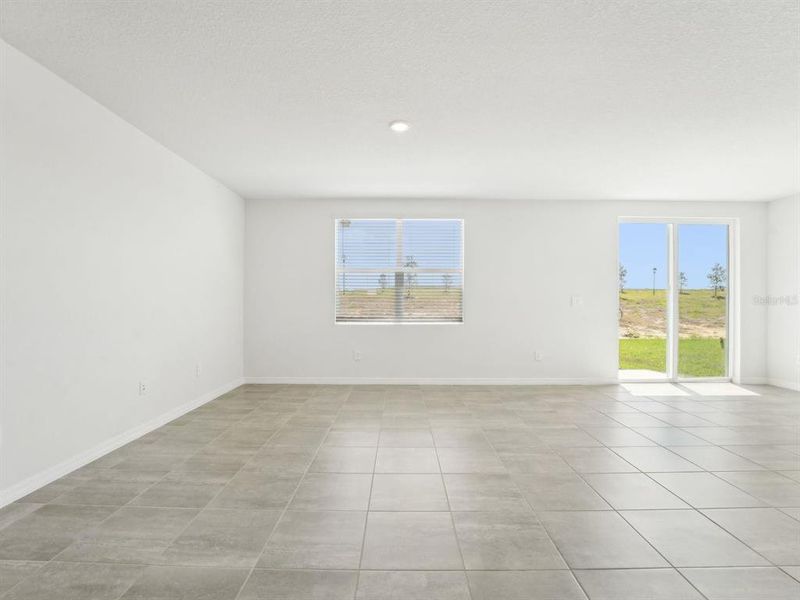 Spacious, unfurnished interior of a new home in Benton Hills - Classic Series, Brooksville (Image 16).