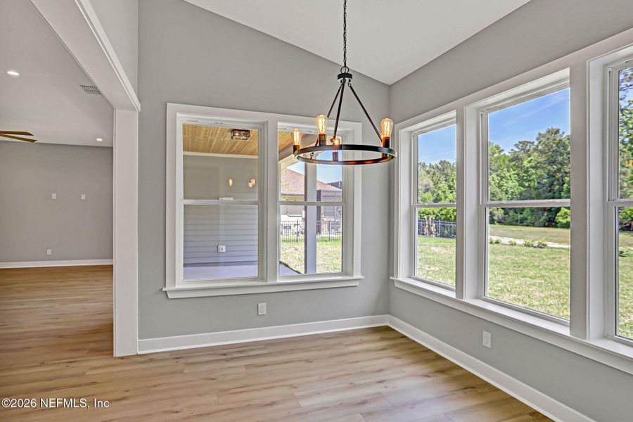 Spacious, unfurnished interior of a new home in , Green Cove Springs (Image 34).