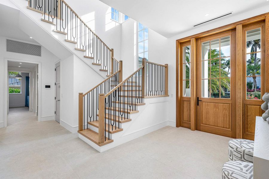 Spacious, unfurnished interior of a new home in , Delray Beach (Image 65).