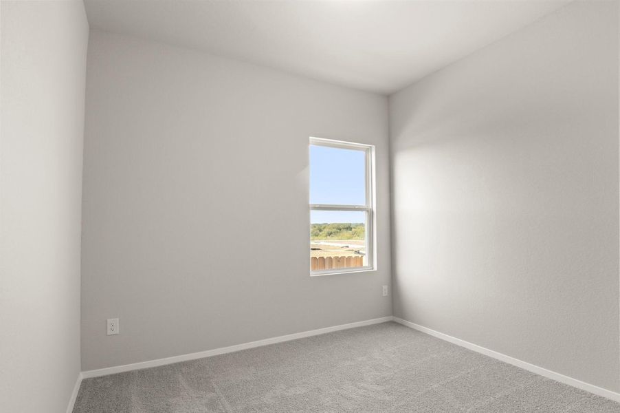Spacious, unfurnished interior of a new home in Cloverleaf, Austin (Image 27).