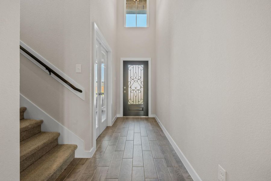 Spacious, unfurnished interior of a new home in Balmoral, Humble (Image 18). Spacious, unfurnished interior of a new home in Balmoral, Humble (Image 18).