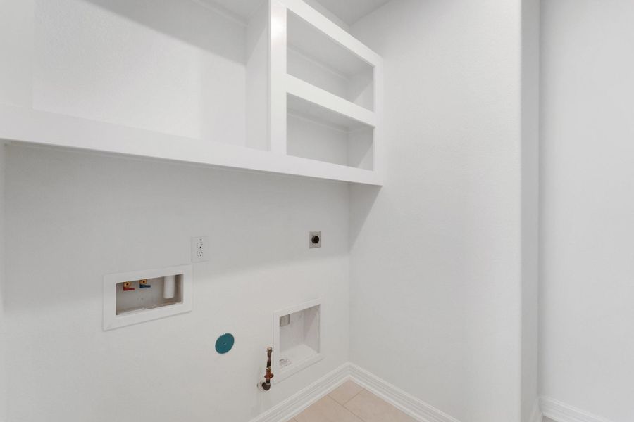 Note: Sample product photo. Actual exterior and interior selections may vary by homesite. Photo may be virtually staged