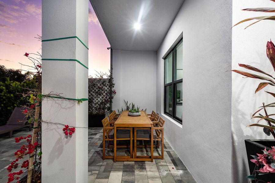 009-8366EssexCountryClubDrive-BocaRaton-