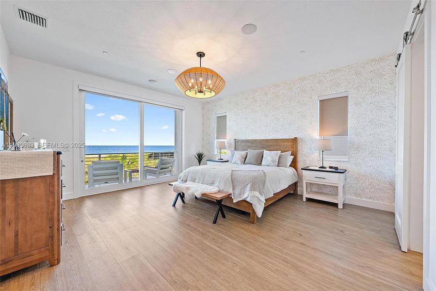 Furnished interior view inside a new home in , Fort Pierce (Image 13).