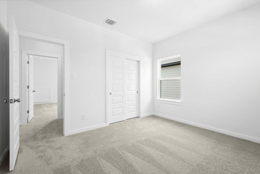 Spacious, unfurnished interior of a new home in Santa Rita Ranch, Liberty Hill (Image 16). Spacious, unfurnished interior of a new home in Santa Rita Ranch, Liberty Hill (Image 16).