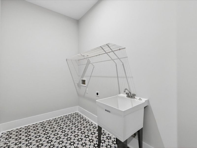 14-Laundry Room