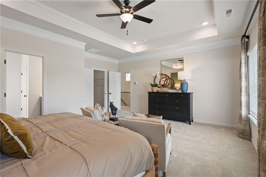 Furnished interior view inside a new home in Chestnut Creek Crossing, Collegedale (Image 5).