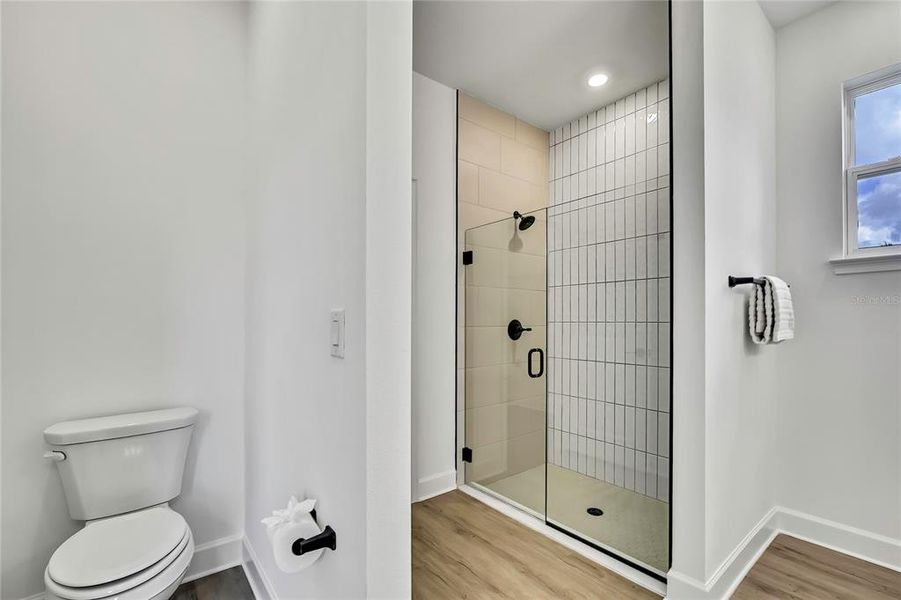 Furnished interior view inside a new home in , Spring Hill (Image 13).