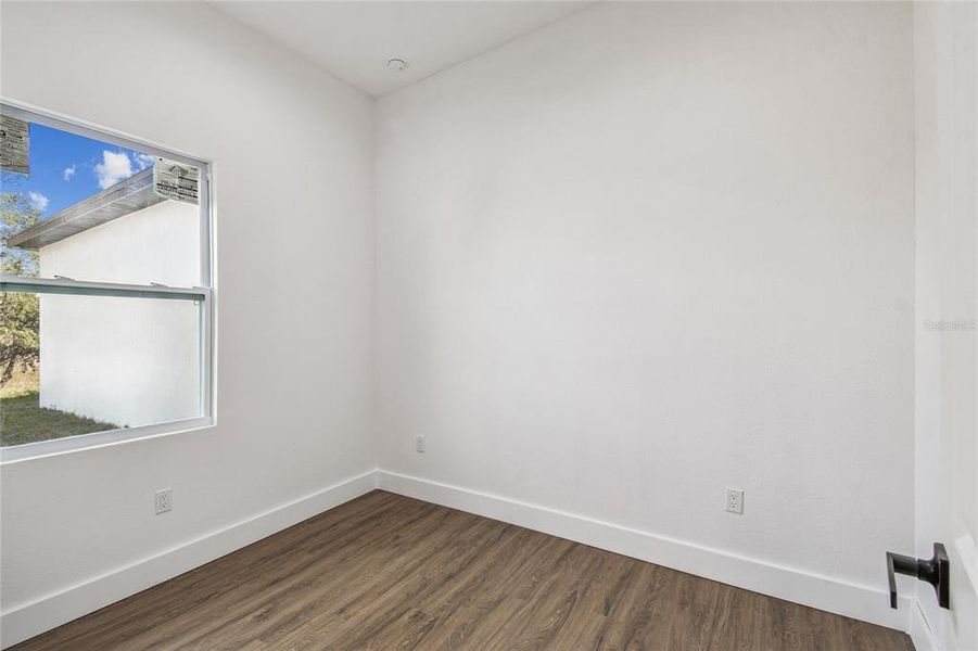 Spacious, unfurnished interior of a new home in , Spring Hill (Image 33).