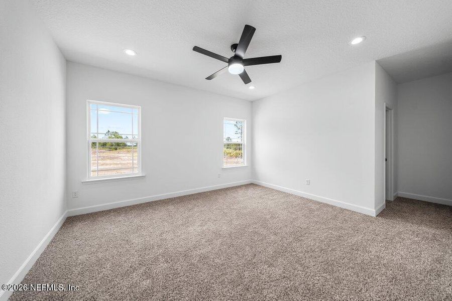 Spacious, unfurnished interior of a new home in , Sanderson (Image 20).
