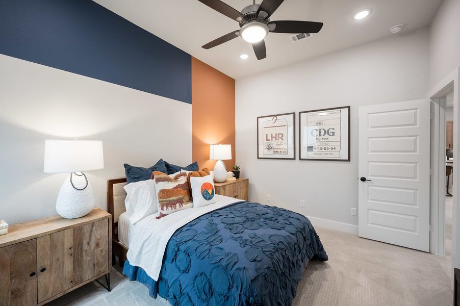 Representative furnished interior of a home built from the Falcon by Tri Pointe Homes in Pecan Ridge, Fulshear (Image 54).