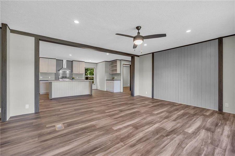 Spacious, unfurnished interior of a new home in , Hartwell (Image 28). Spacious, unfurnished interior of a new home in , Hartwell (Image 28).