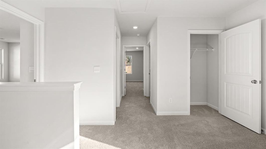 Spacious, unfurnished interior of a new home in Parkside at Carter Grove, Cartersville (Image 24).