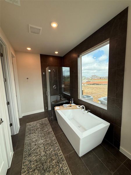 Furnished interior view inside a new home in Goodnight Ranch, Austin (Image 17). Furnished interior view inside a new home in Goodnight Ranch, Austin (Image 17).