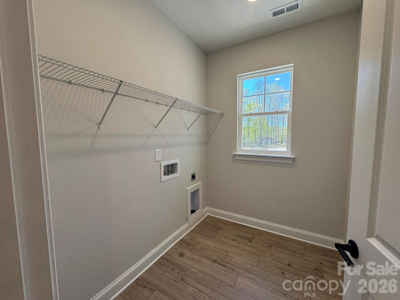 Spacious, unfurnished interior of a new home in Chasewood, Mint Hill (Image 18).