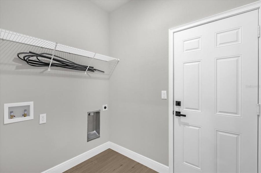 Spacious, unfurnished interior of a new home in , Ocala (Image 29).