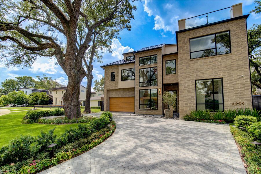 Image 35 of a home in .