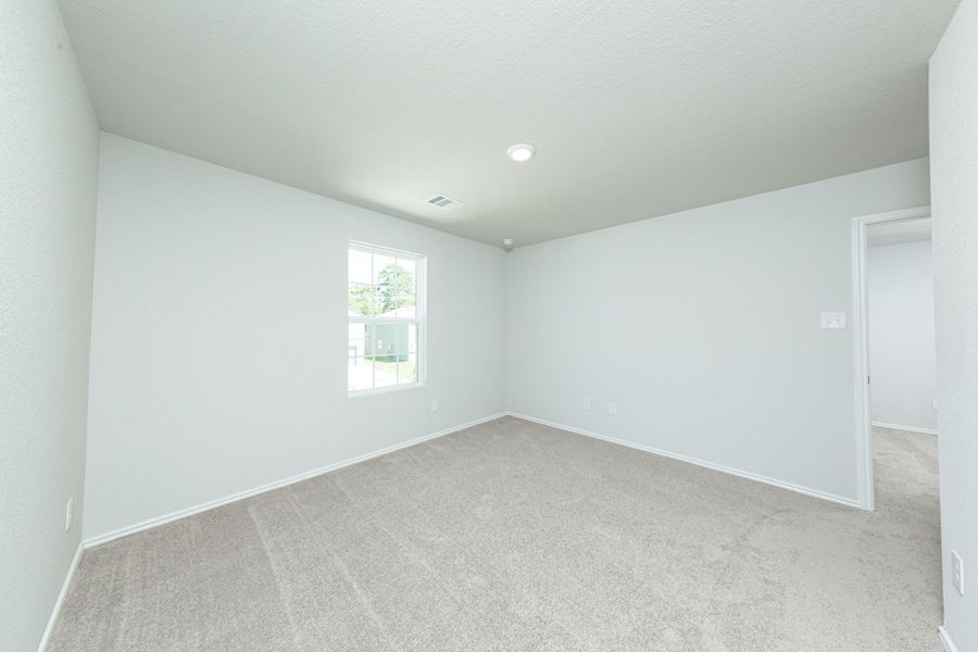 Spacious, unfurnished interior of a new home in Townsend Reserve, Splendora (Image 13). Spacious, unfurnished interior of a new home in Townsend Reserve, Splendora (Image 13).
