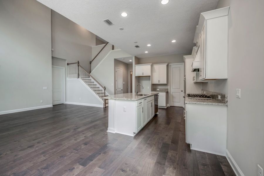Representative unfurnished interior of a home built from the Walton by Riverside Homes in Mariposa at EverRange, Jacksonville (Image 23).