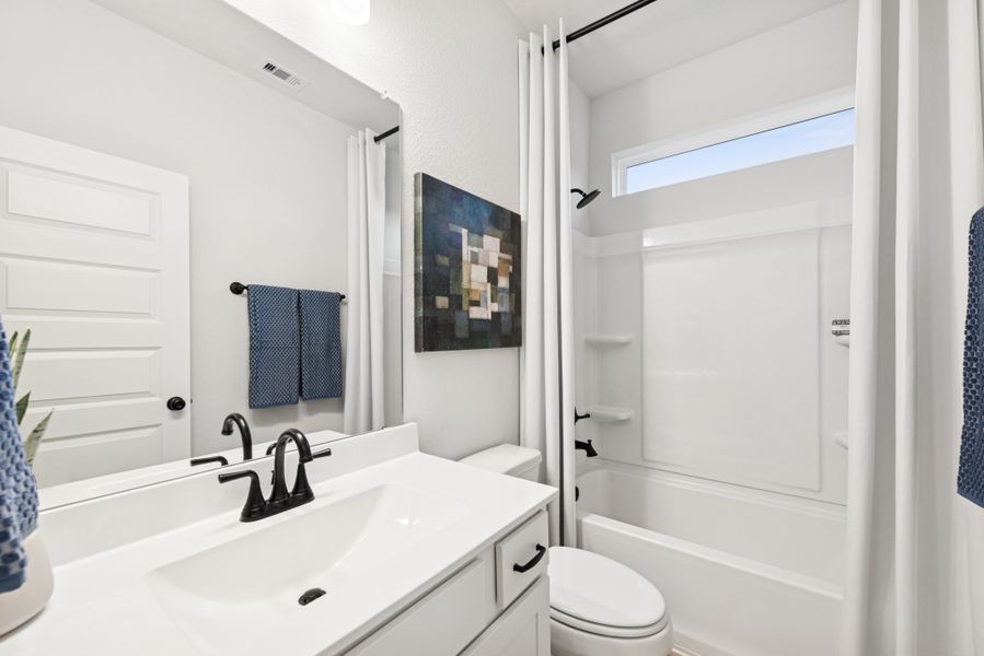 The Princeton II- Hall Bath 2. Staged model home shown for illustration only; actual features, colors, and upgrades may vary. The Princeton II- Hall Bath 2. Staged model home shown for illustration only; actual features, colors, and upgrades may vary.