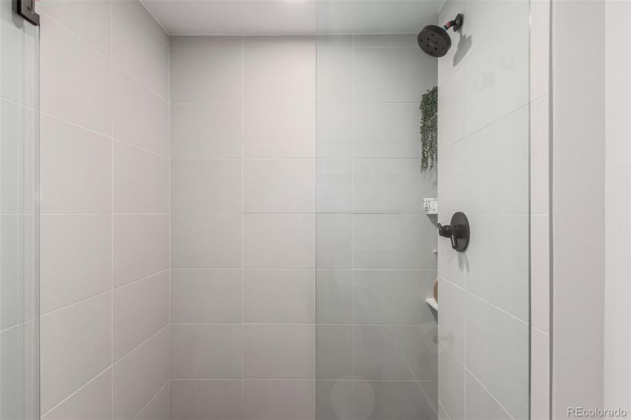 Image 24 of a home in .